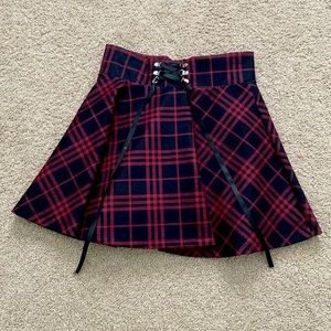 Women’s Plaid Skirt